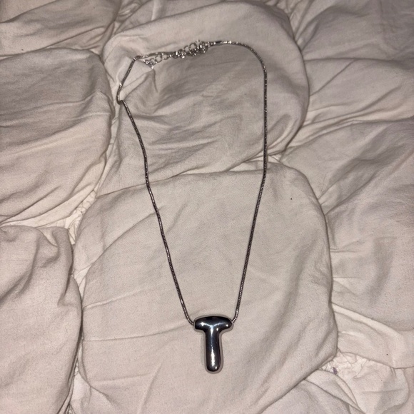 Silver Bubble Initial T Necklace Chunky Puffy Y2K - Picture 2 of 2